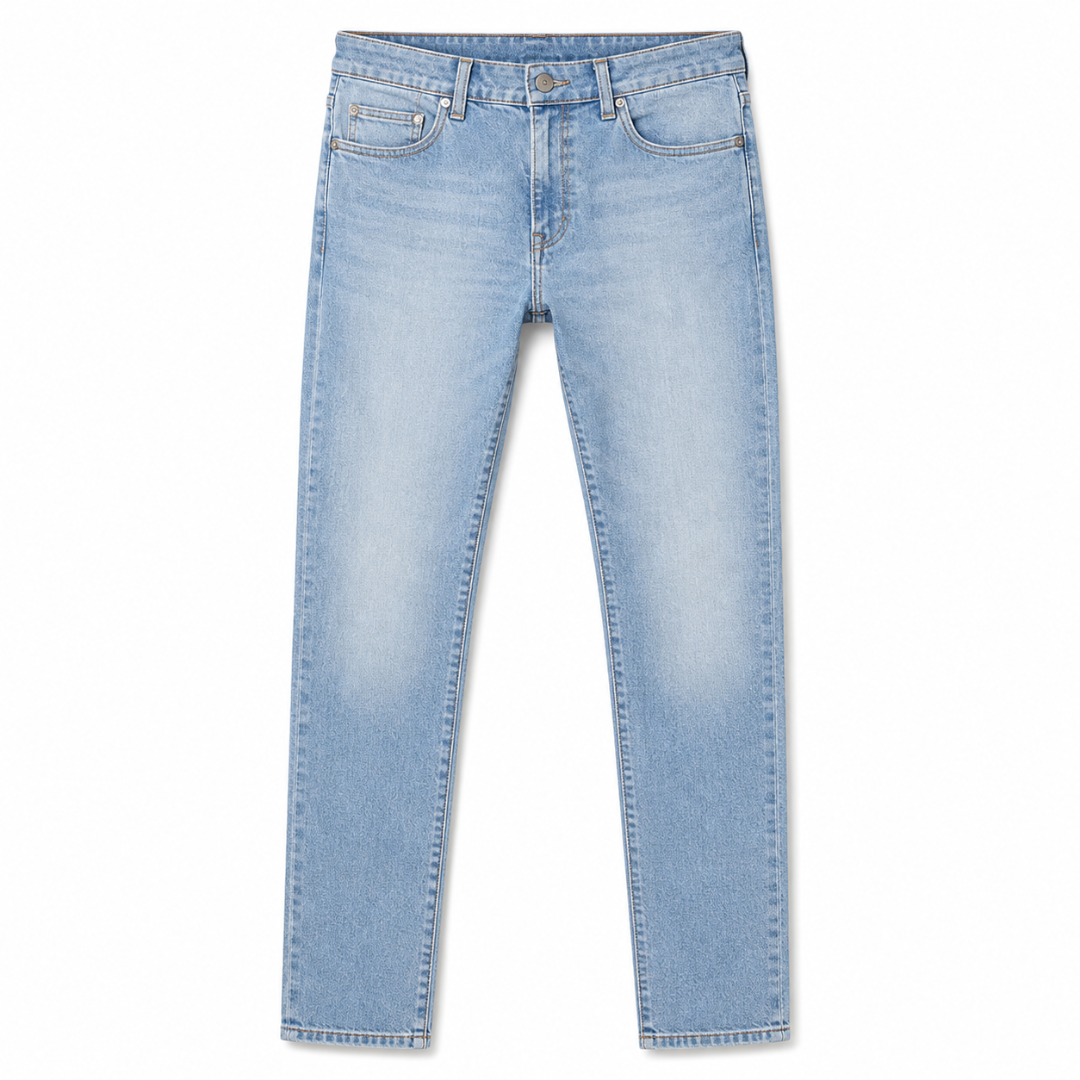 Light Wash Premium Straight-Fit Jeans | Zountther
